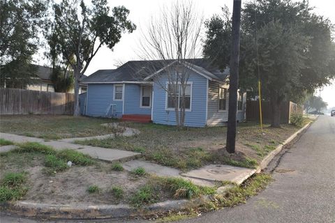 1200 N Keralum Avenue Mission TX 78572