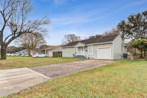 A home in Texas City