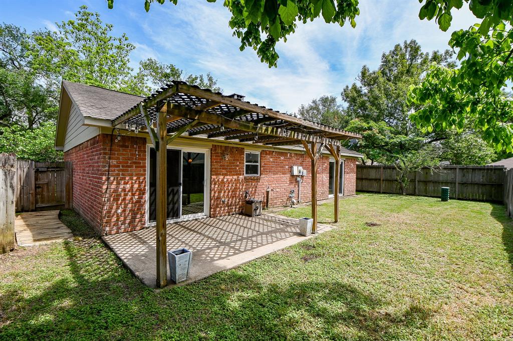 1022 Western Hills Drive, Katy, Texas image 25
