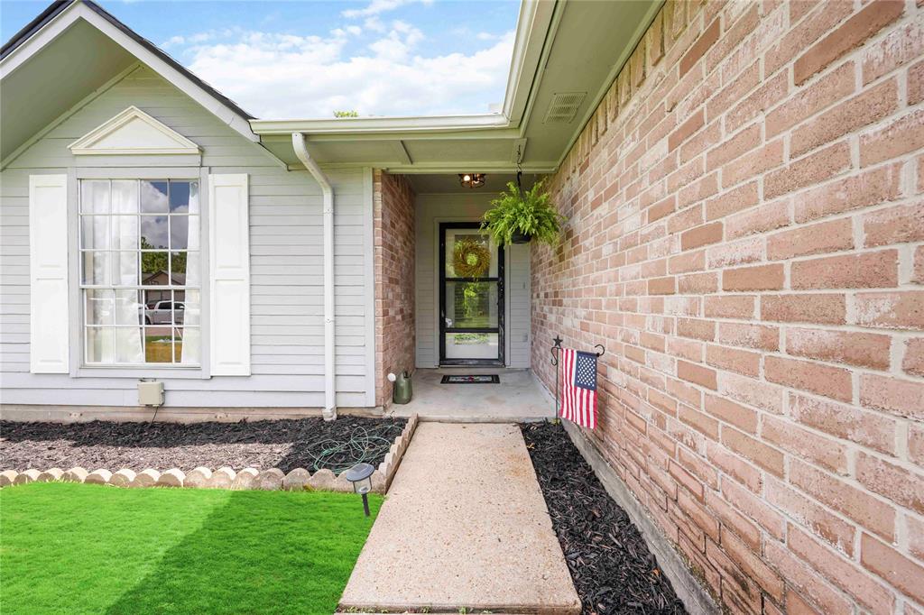 2518 Northern Drive