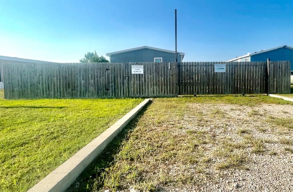 Photo 47 of 47 of 2093 Road 5500 mobile home