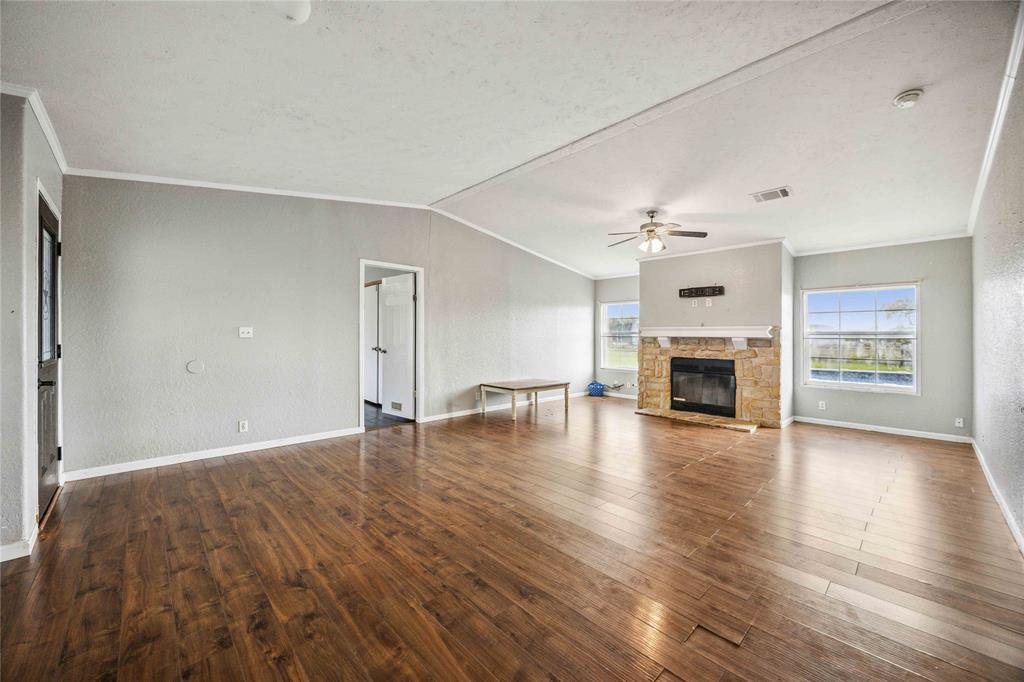 8907 County Road 511, Rosharon, Texas image 9