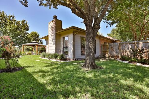 A home in Lake Jackson