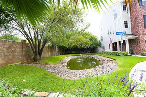3431 Skyline Village Drive, Houston, Texas image 29