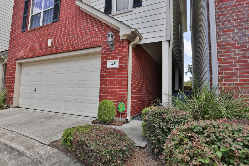 3431 Skyline Village Drive, Houston, Texas image 4