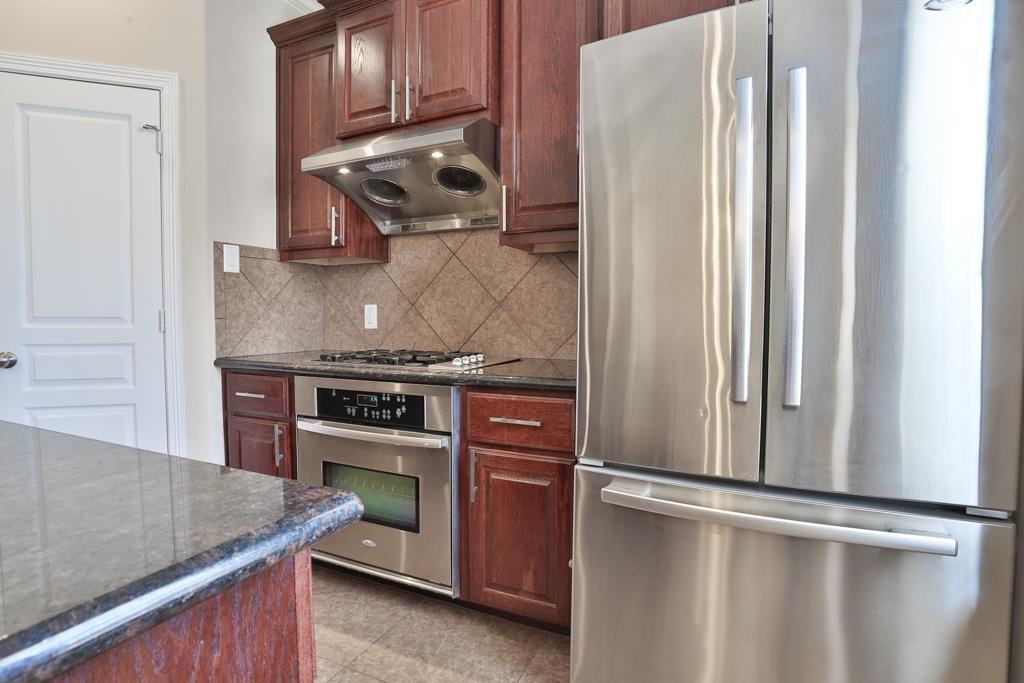 3431 Skyline Village Drive, Houston, Texas image 11