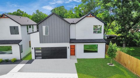 235 D Julia Street Unit D, Houston, TX 77022 - #: 28040408