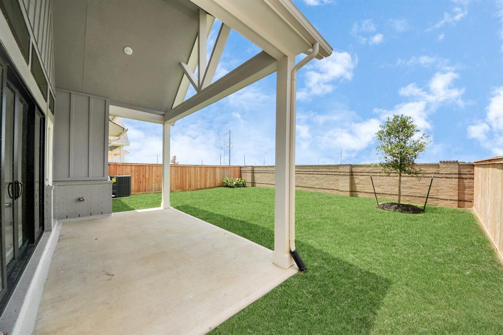 21718 Swift Flier Lane