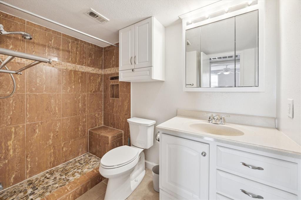 4631 Wild Indigo Street #571, Houston, Texas image 10