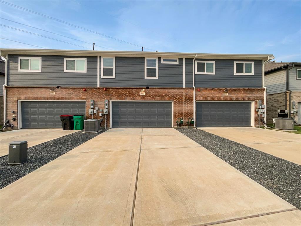 8022 Scanlan Trace, Missouri City, Texas image 8