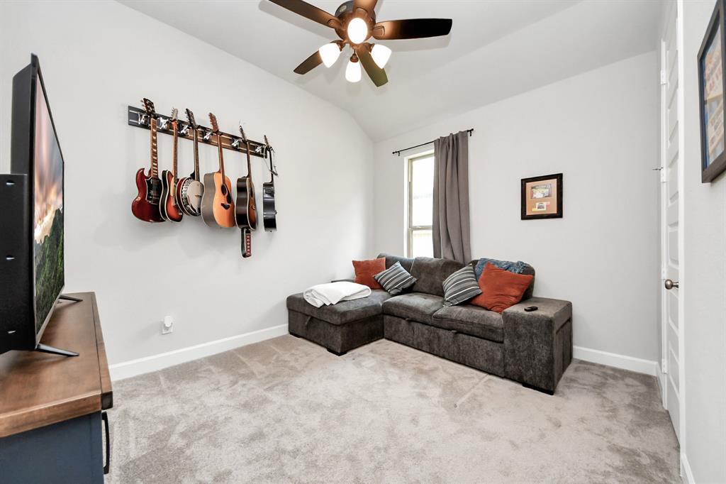 12310 Grassy Bend Drive, Mont Belvieu, Texas image 20