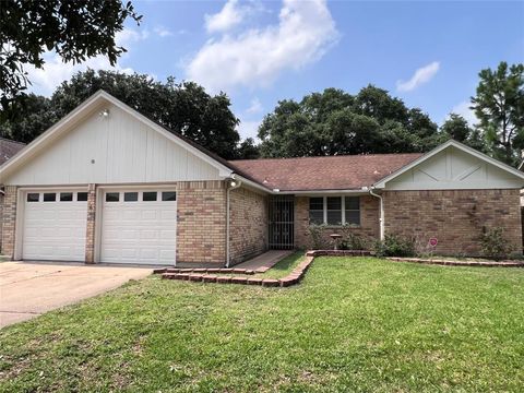 Photo of 22422 Elsinore Drive, Katy, TX 77450 (MLS # 95400853)