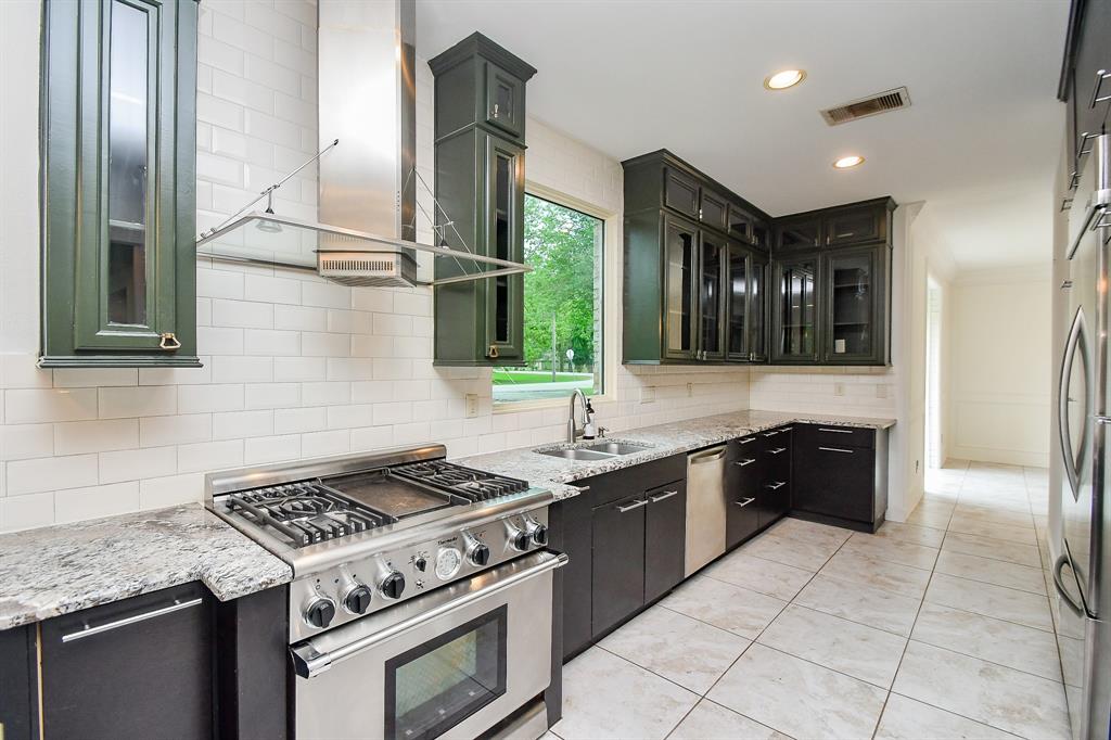 5202 Mimosa Lane, Richmond, Texas image 18