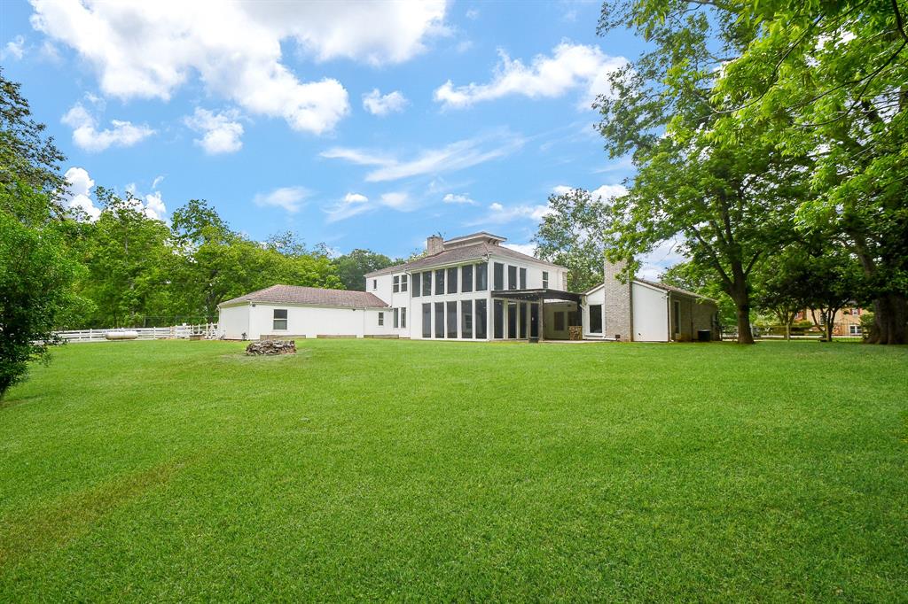 5202 Mimosa Lane, Richmond, Texas image 4