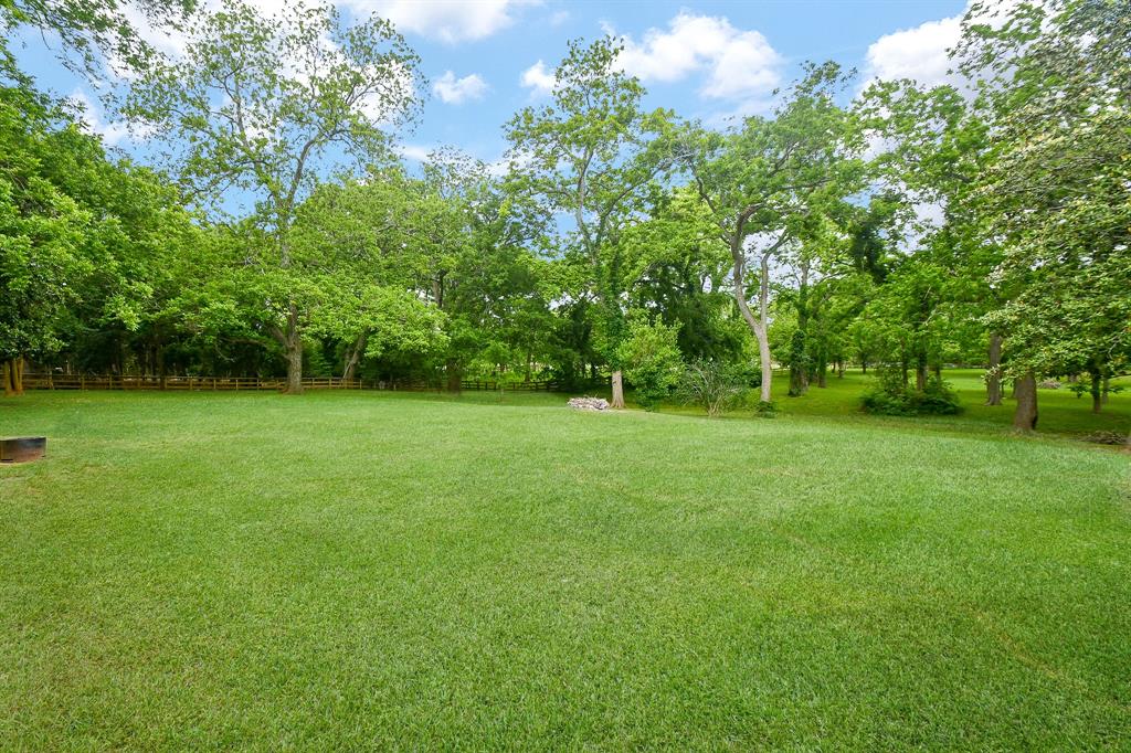 5202 Mimosa Lane, Richmond, Texas image 47