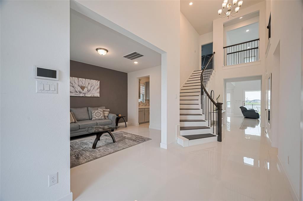 18311 Licola Meadow Lane, Richmond, Texas image 4