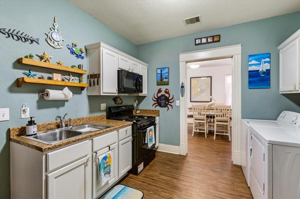 1302 Avenue M 1/2, Galveston, Texas image 14
