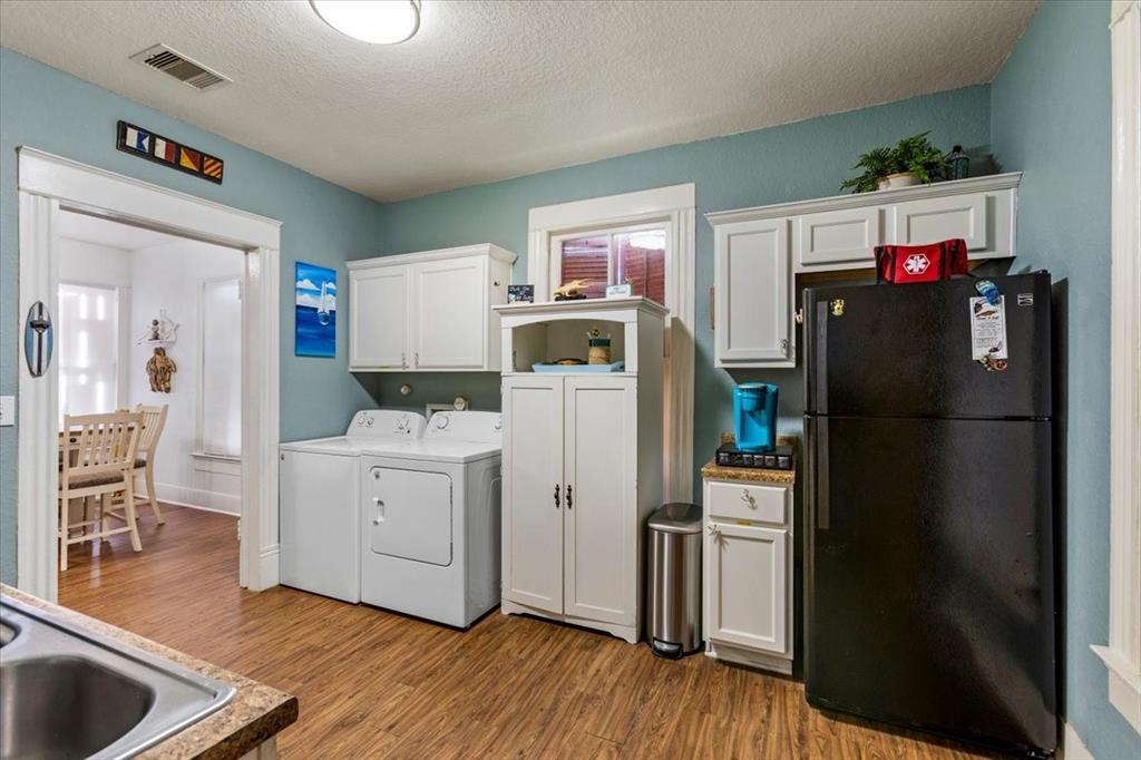 1302 Avenue M 1/2, Galveston, Texas image 15