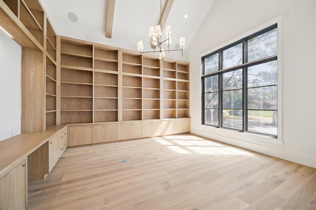 205 Fleetway Drive