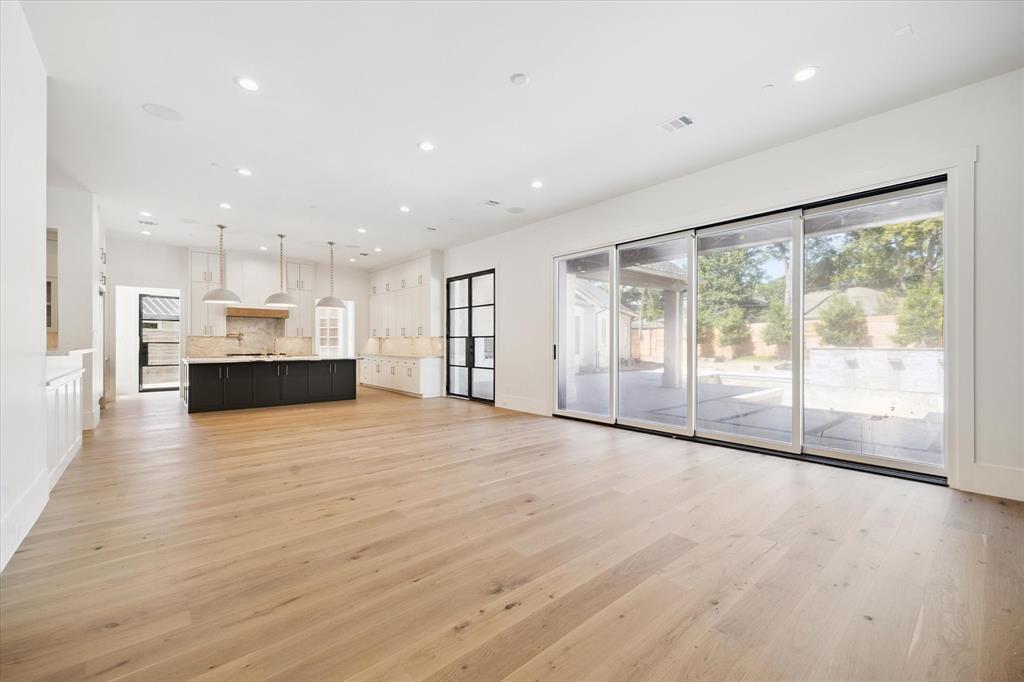 205 Fleetway Drive