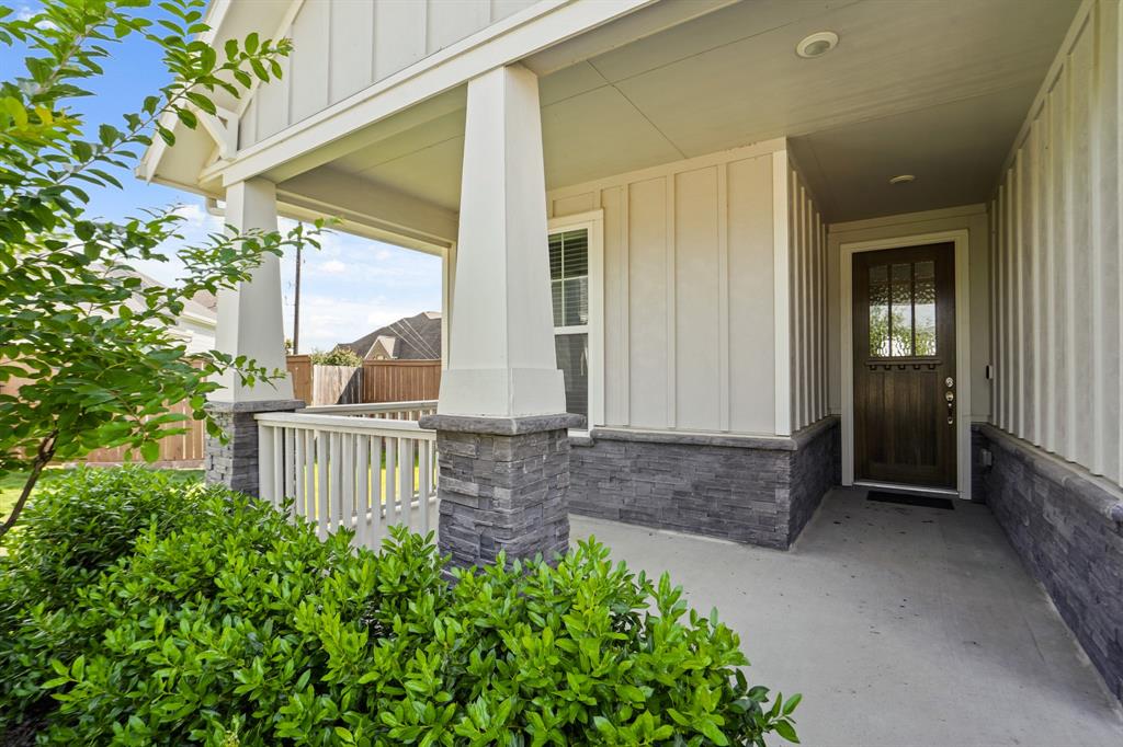 6402 Pomegranate Blossom Drive, Katy, Texas image 3