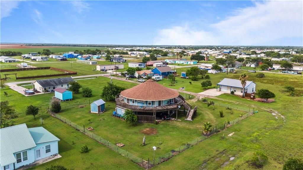 1504 W Saint Louis Avenue, Seadrift, Texas image 9