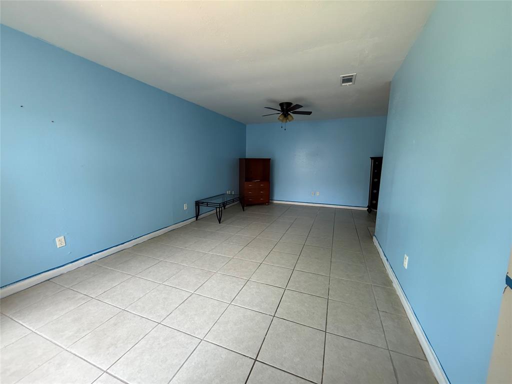 710 Fawnwood Drive, Missouri City, Texas image 18