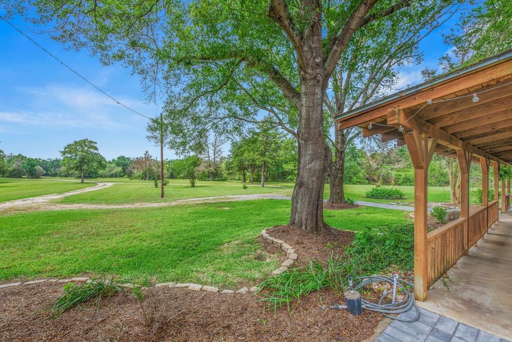 7000 Strickland Lane, Bryan, Texas image 7