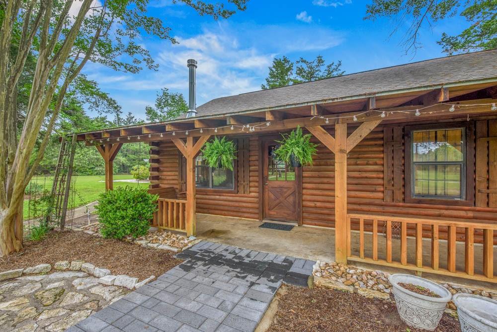 7000 Strickland Lane, Bryan, Texas image 10