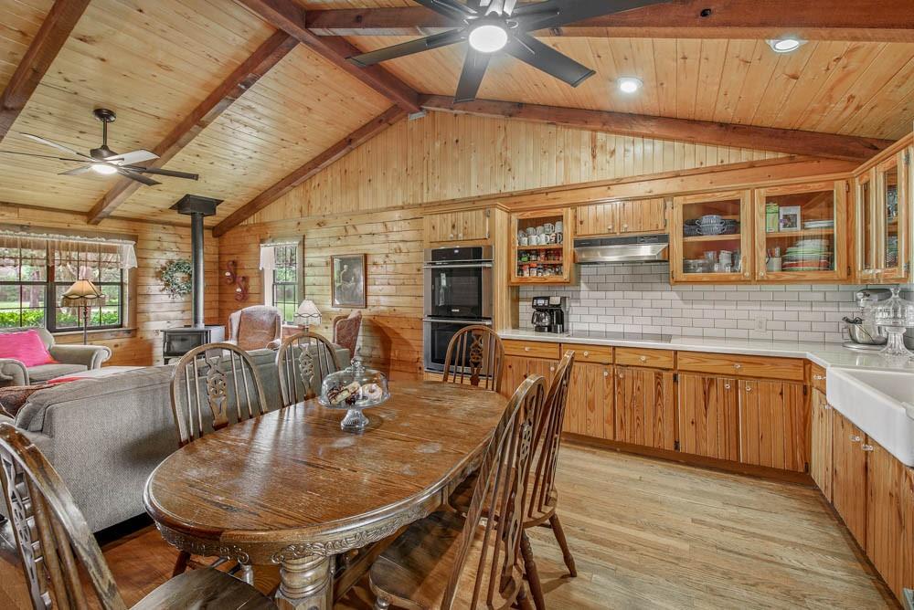 7000 Strickland Lane, Bryan, Texas image 18