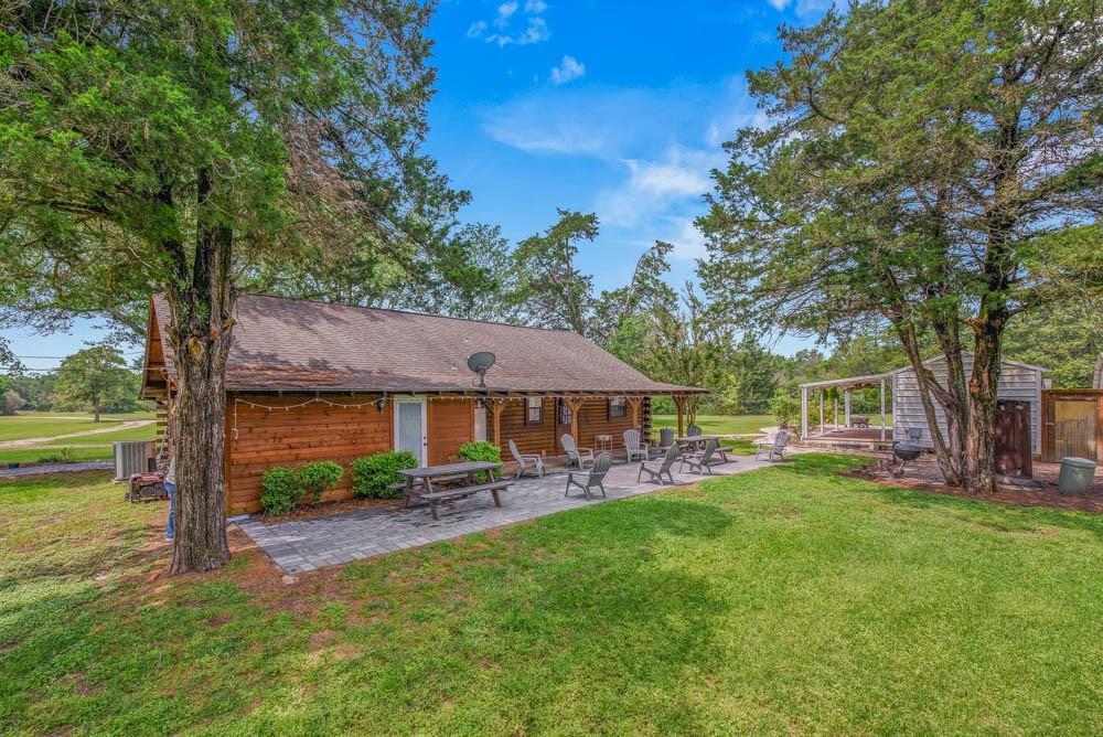 7000 Strickland Lane, Bryan, Texas image 31