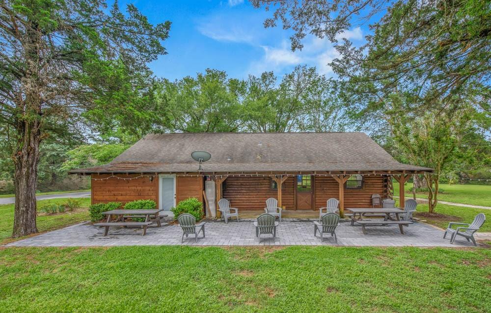7000 Strickland Lane, Bryan, Texas image 30