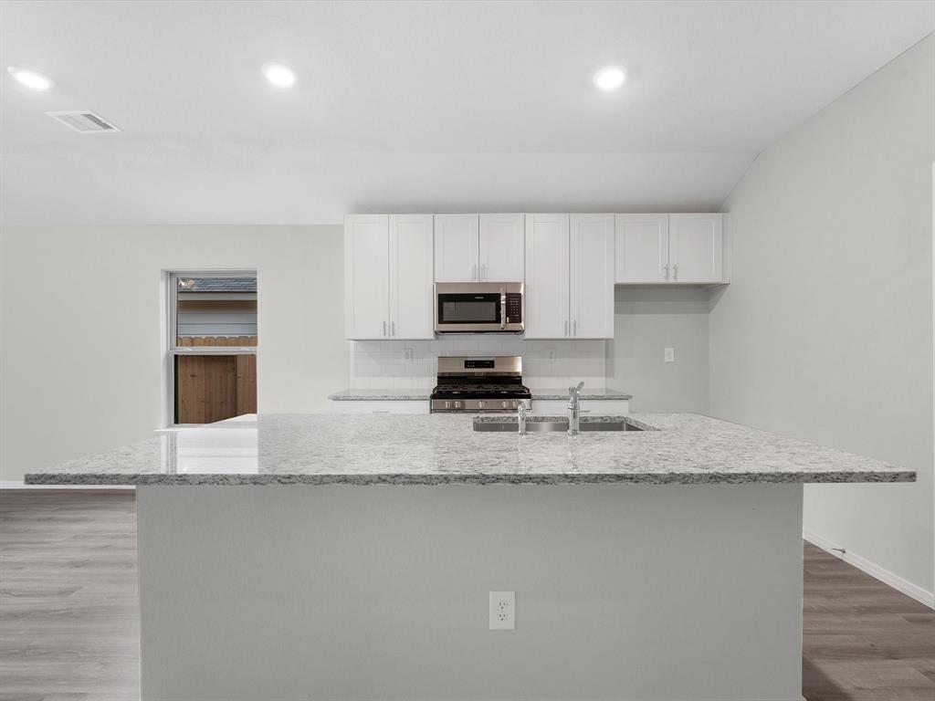143 Sterling River Lane, Magnolia, Texas image 2