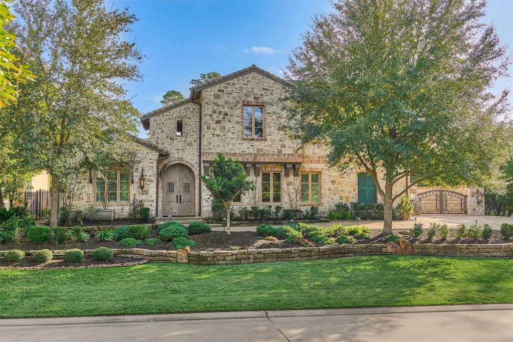 2 Berkley Hall Court