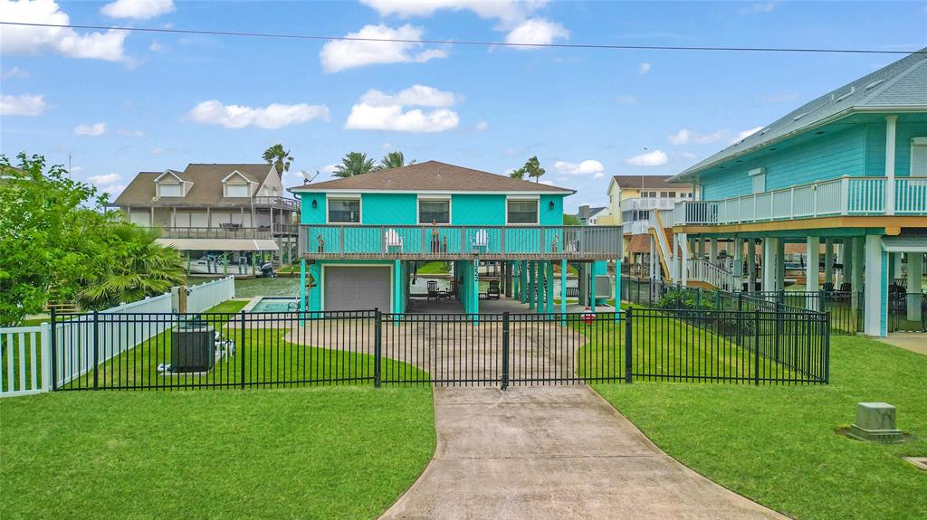 1222 Oahu Drive, Galveston, Texas image 2