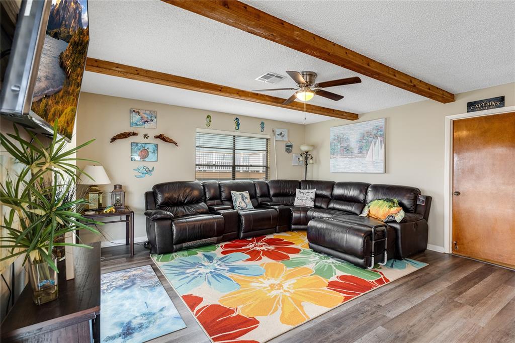 1222 Oahu Drive, Galveston, Texas image 11