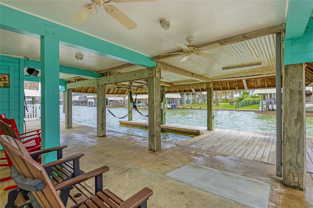 1222 Oahu Drive, Galveston, Texas image 32