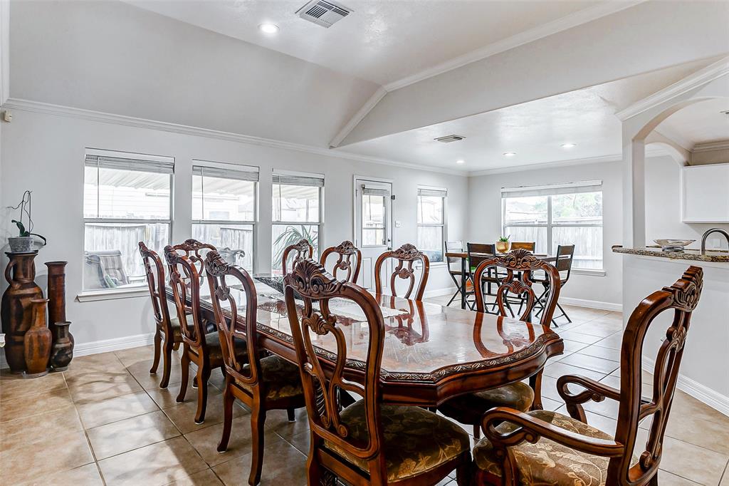 5902 Camron Point Circle, Katy, Texas image 19