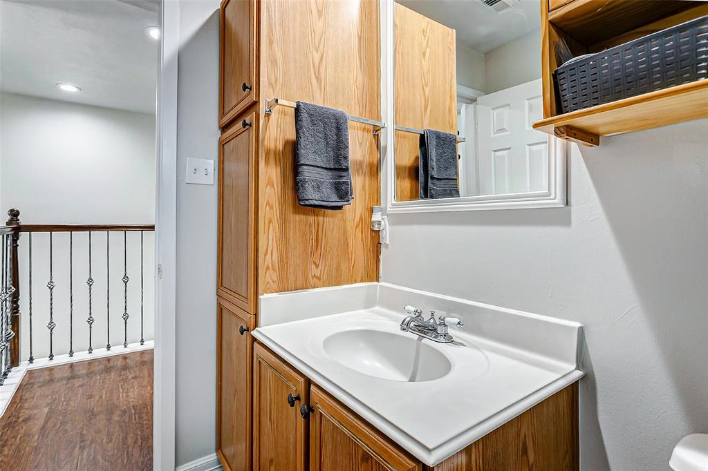 5902 Camron Point Circle, Katy, Texas image 33