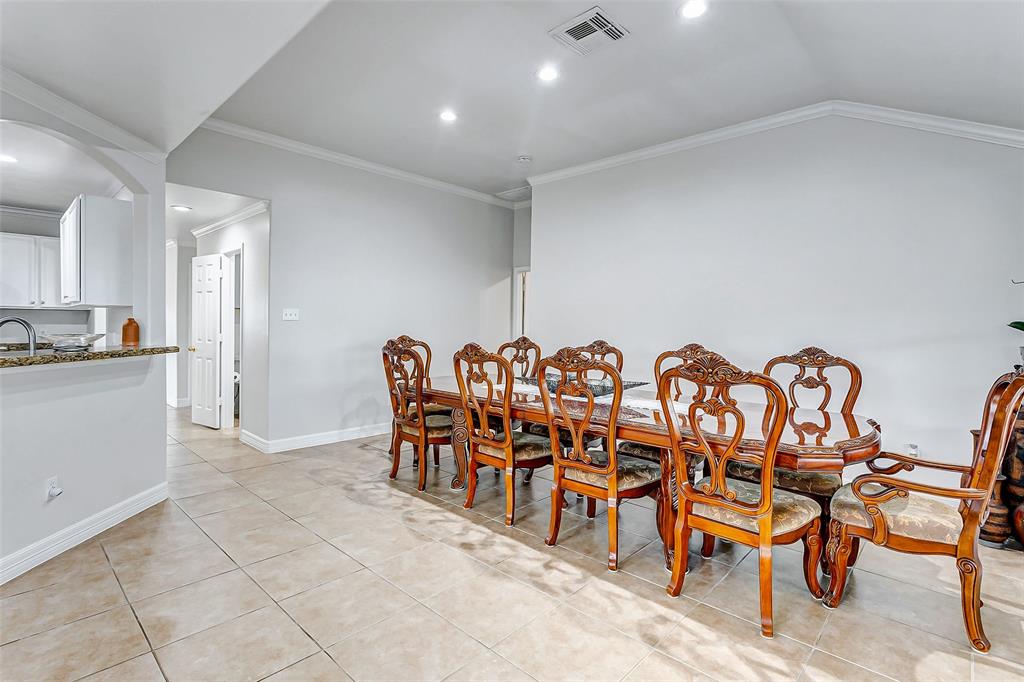 5902 Camron Point Circle, Katy, Texas image 18