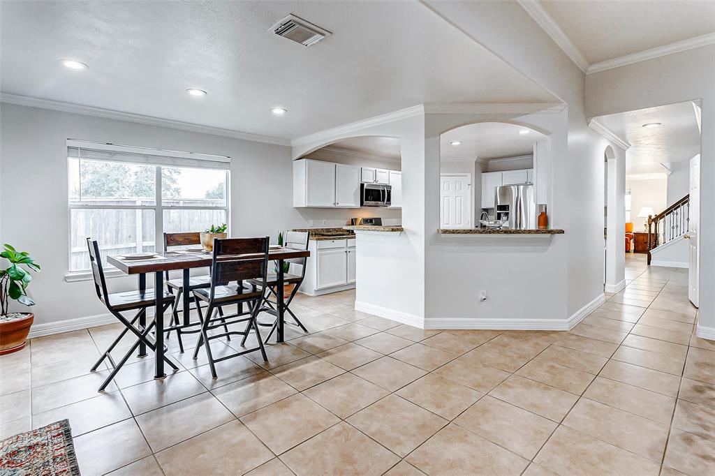 5902 Camron Point Circle, Katy, Texas image 17