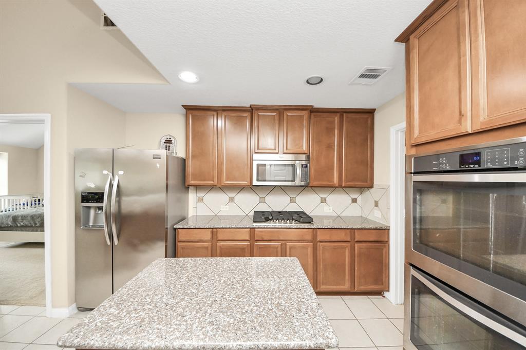 15210 Paxton Landing Lane, Cypress, Texas image 25