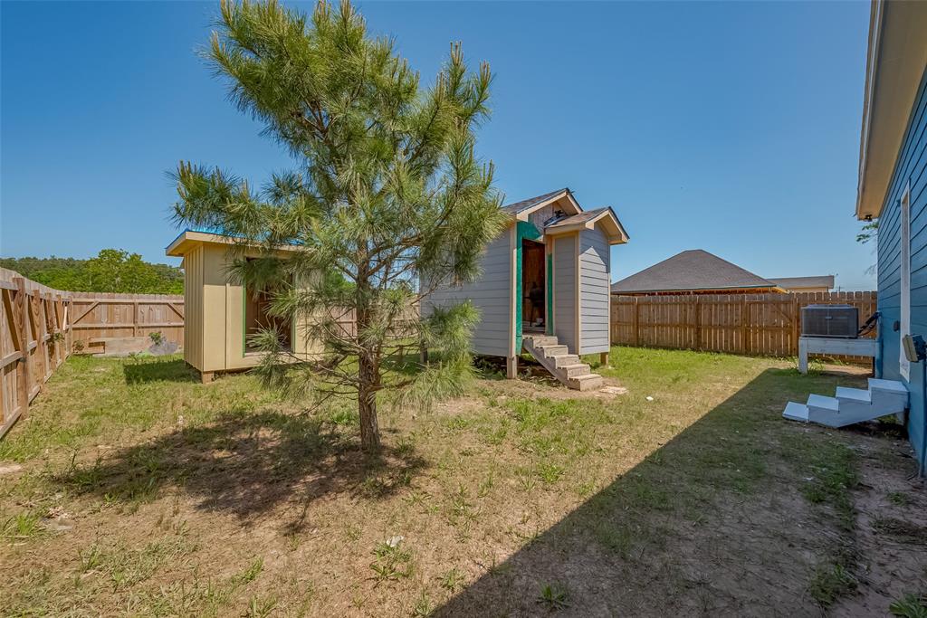 581 Road 51022, Cleveland, Texas image 37