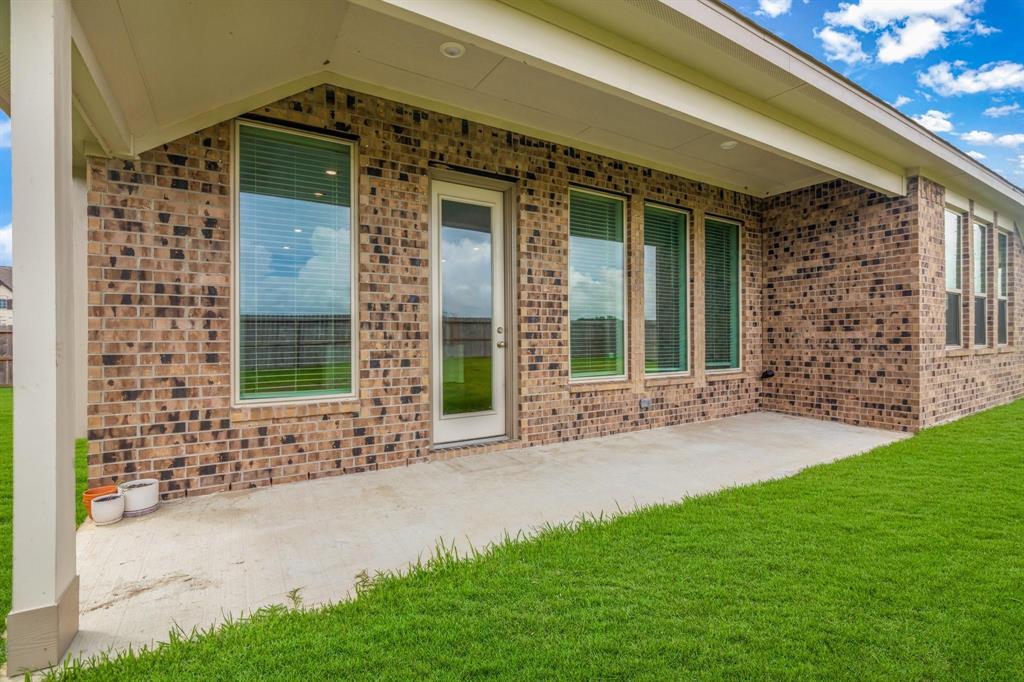 15207 Lakewood Ave, Mont Belvieu, Texas image 32