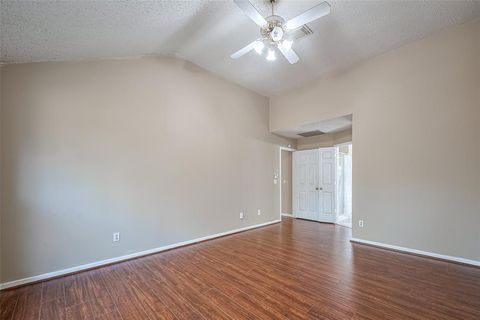 listing image 30
