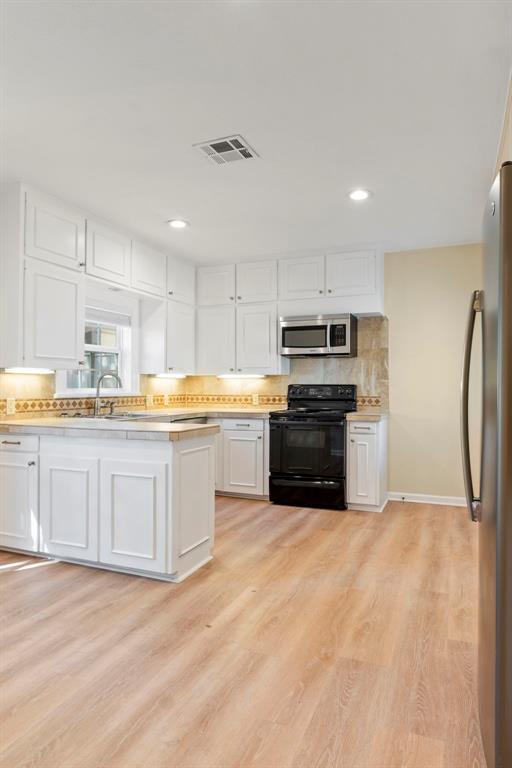 1413 21st Street, Huntsville, Texas image 29