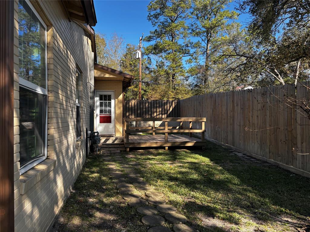 1413 21st Street, Huntsville, Texas image 4