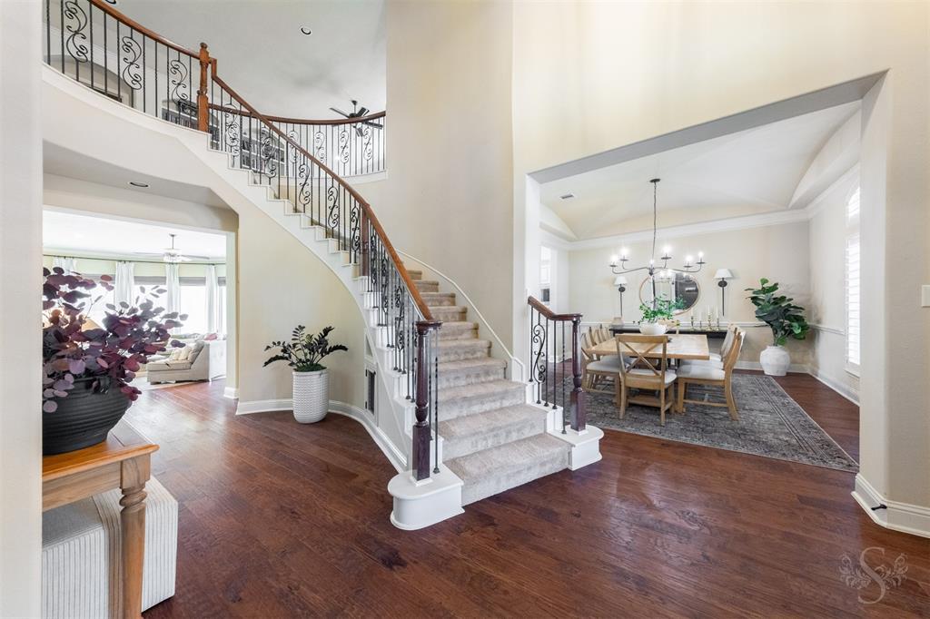 27602 Balcones Heights Boulevard