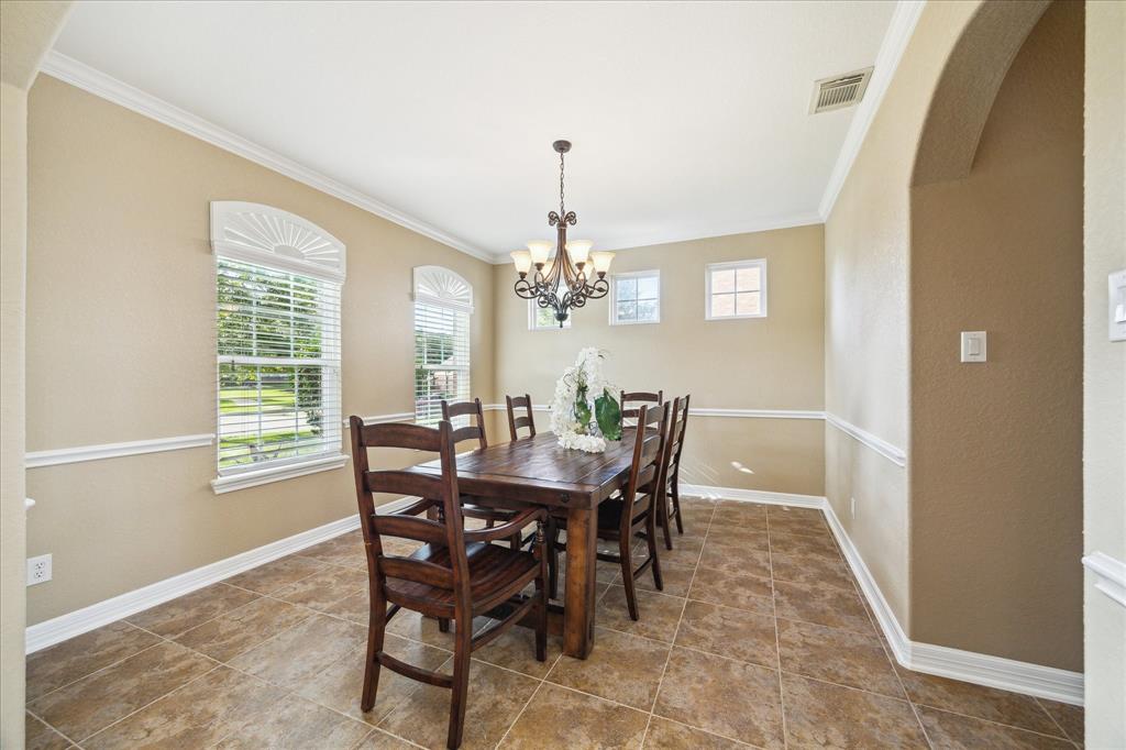 4303 Pensacola Oaks Lane