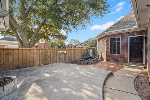 A home in Pearland